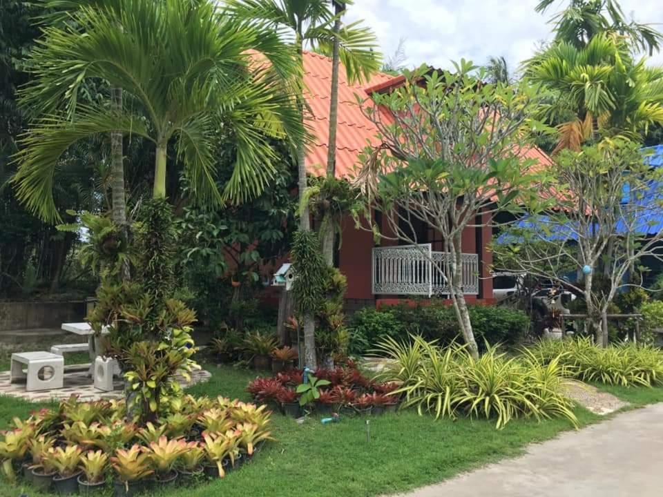 Ya Teng Homestay Ban Tha Sai Esterno foto